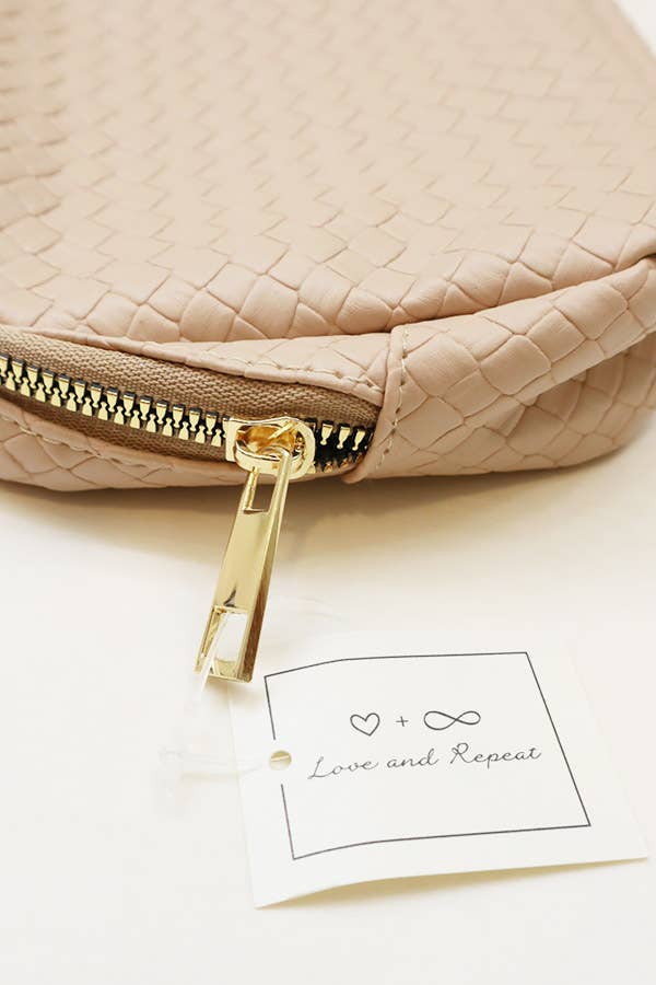 Fashionable Soft PU Crossbody Bag: BLACK / ONE